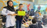 برگزاری جشنواره غذای سالم برای دانش آموزان مدرسه فرزانه دربندفرزانه به مناسبت هفته سلامت
